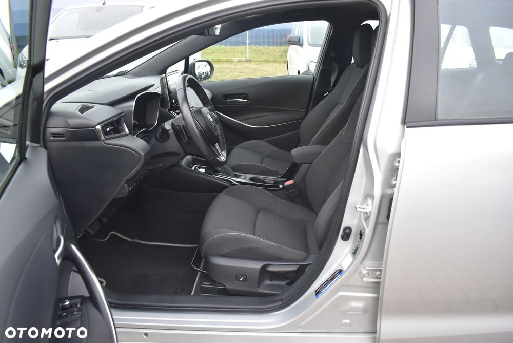 Toyota Corolla 2.0 Hybrid Comfort - 10