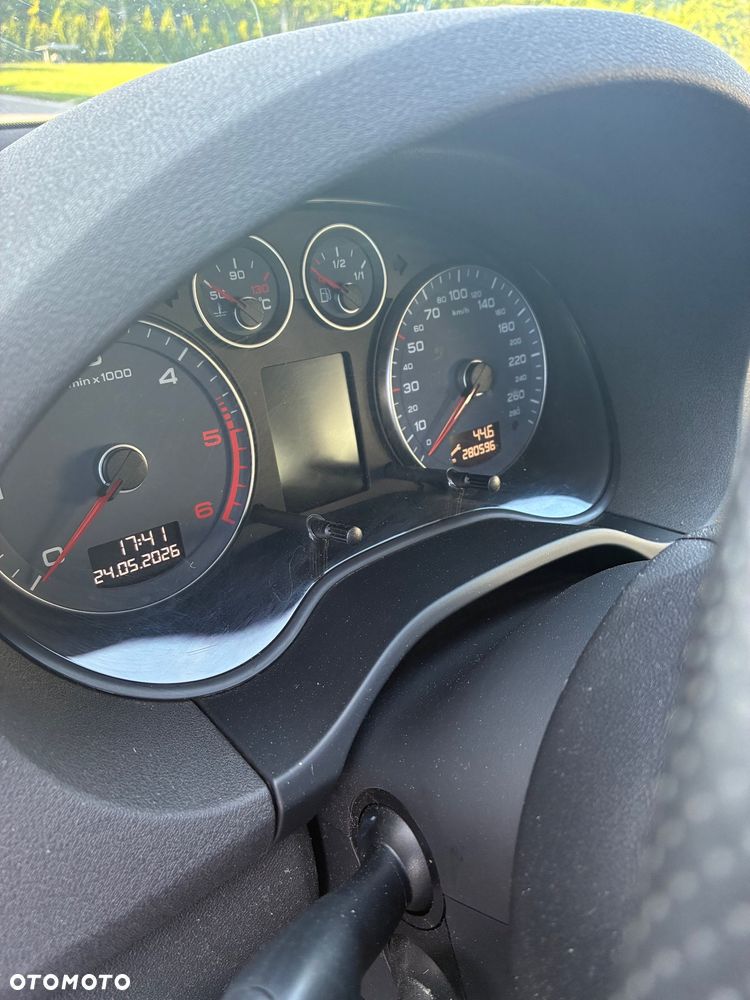 Audi A3 Sportback 2.0 TDI DPF Ambiente - 8