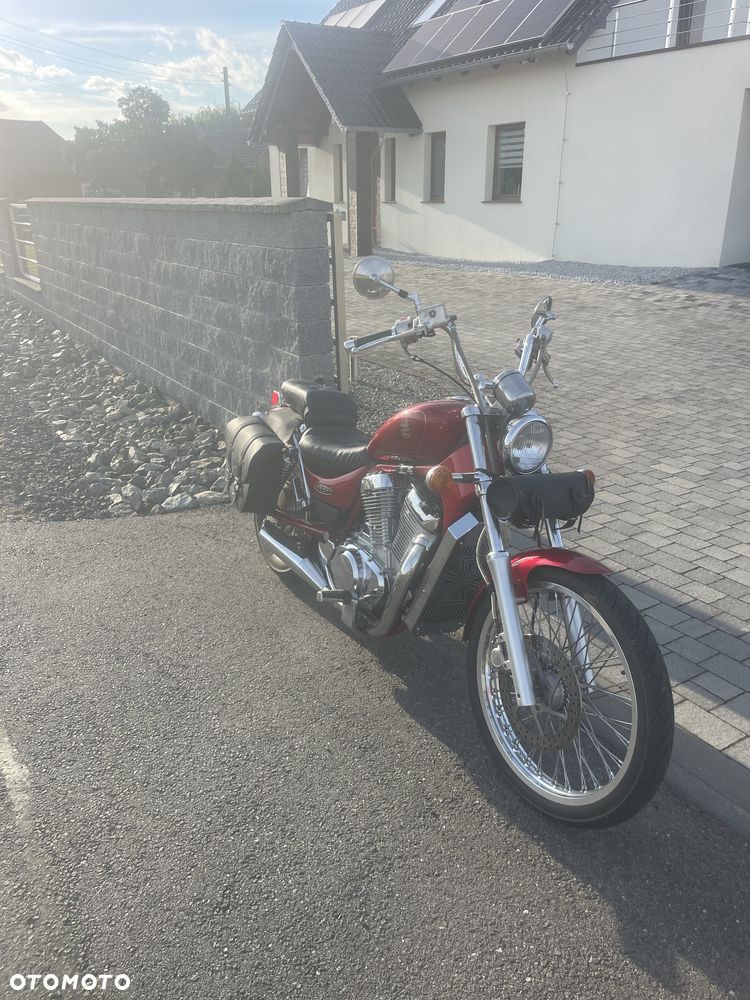 Suzuki VS - 3