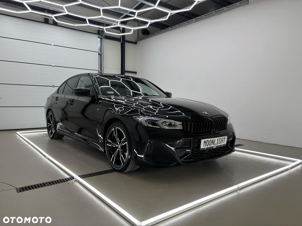 BMW Seria 3 320d M Sport - 5