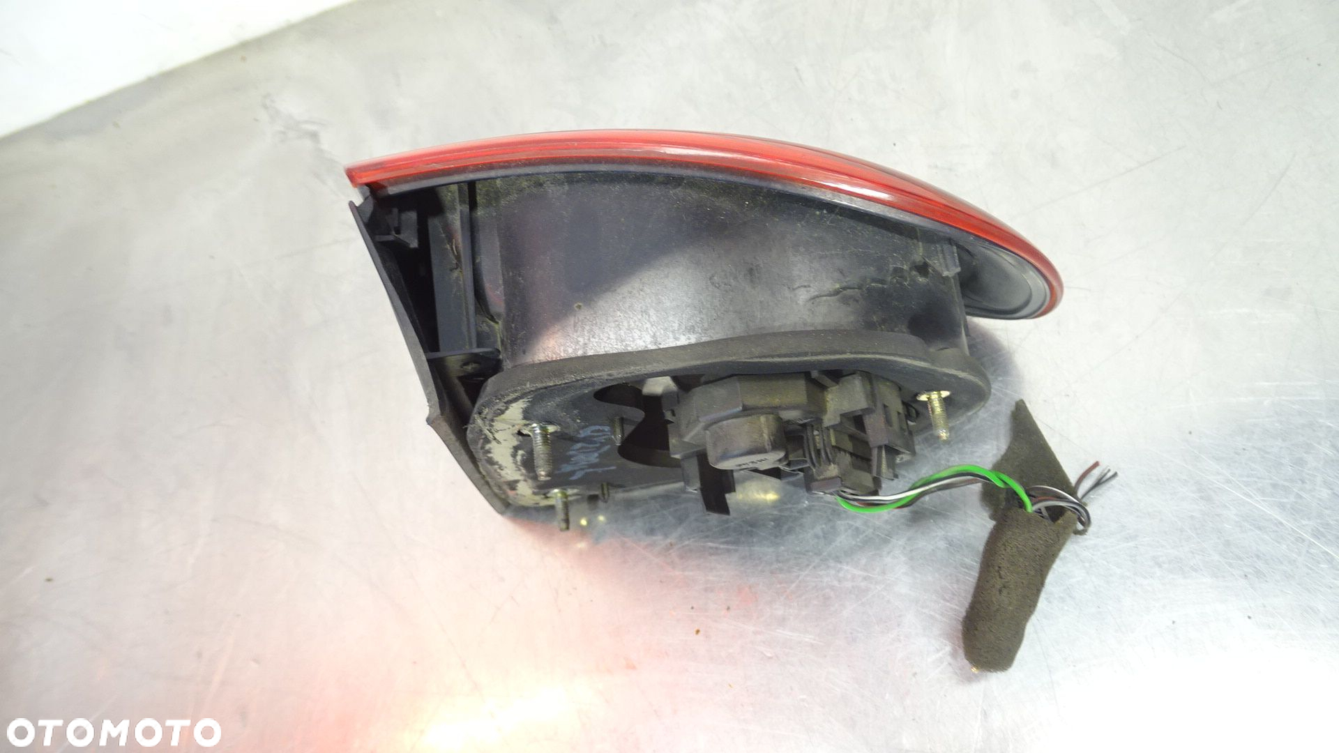 LAMPA LEWA TYLNA SEAT TOLEDO II 1.6 1M5945095B - 2