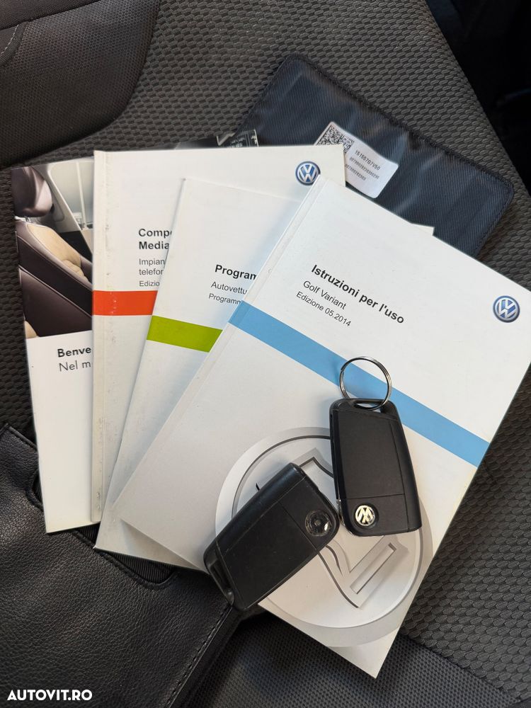 Volkswagen Golf Variant 1.6 TDI DPF Highline - 9