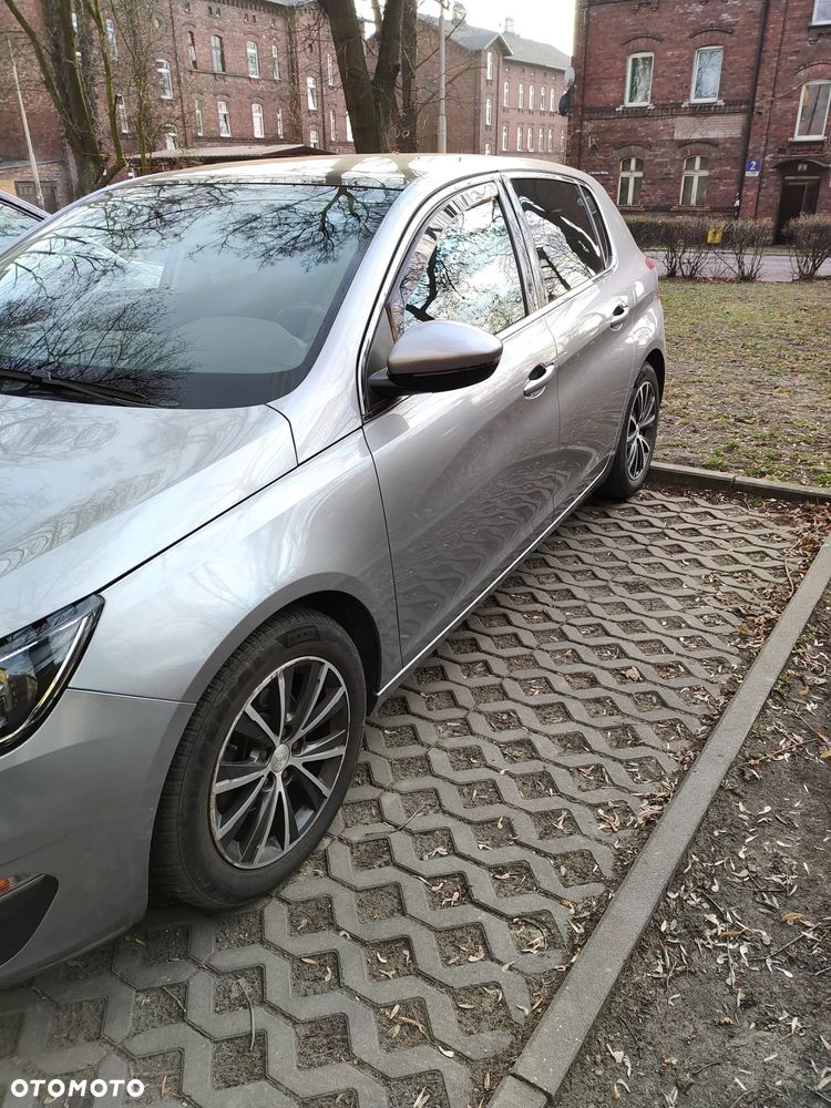 Peugeot 308 1.6 THP Allure - 3