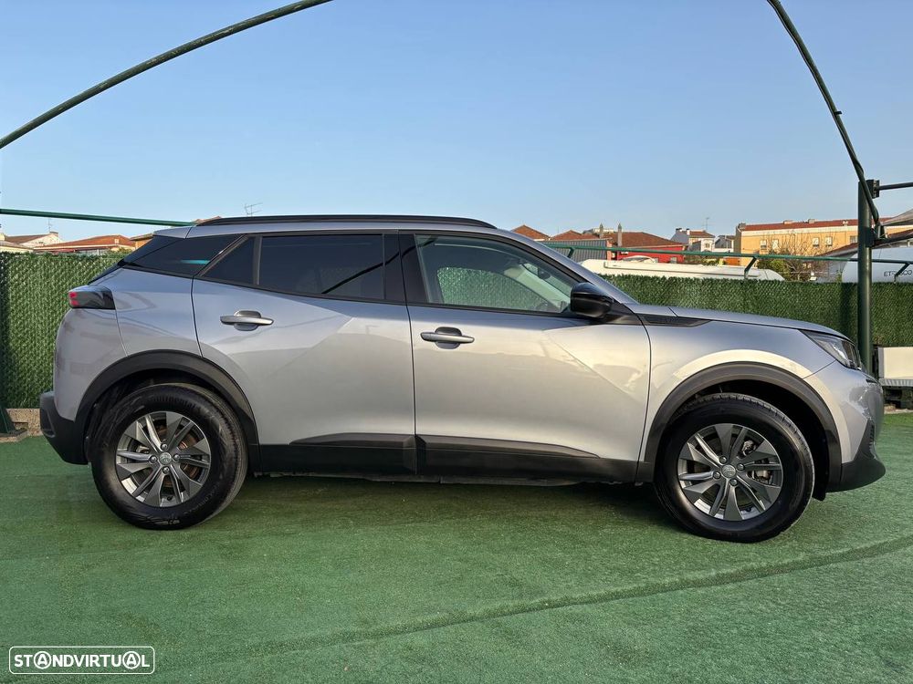 Peugeot e-2008 Style - 2