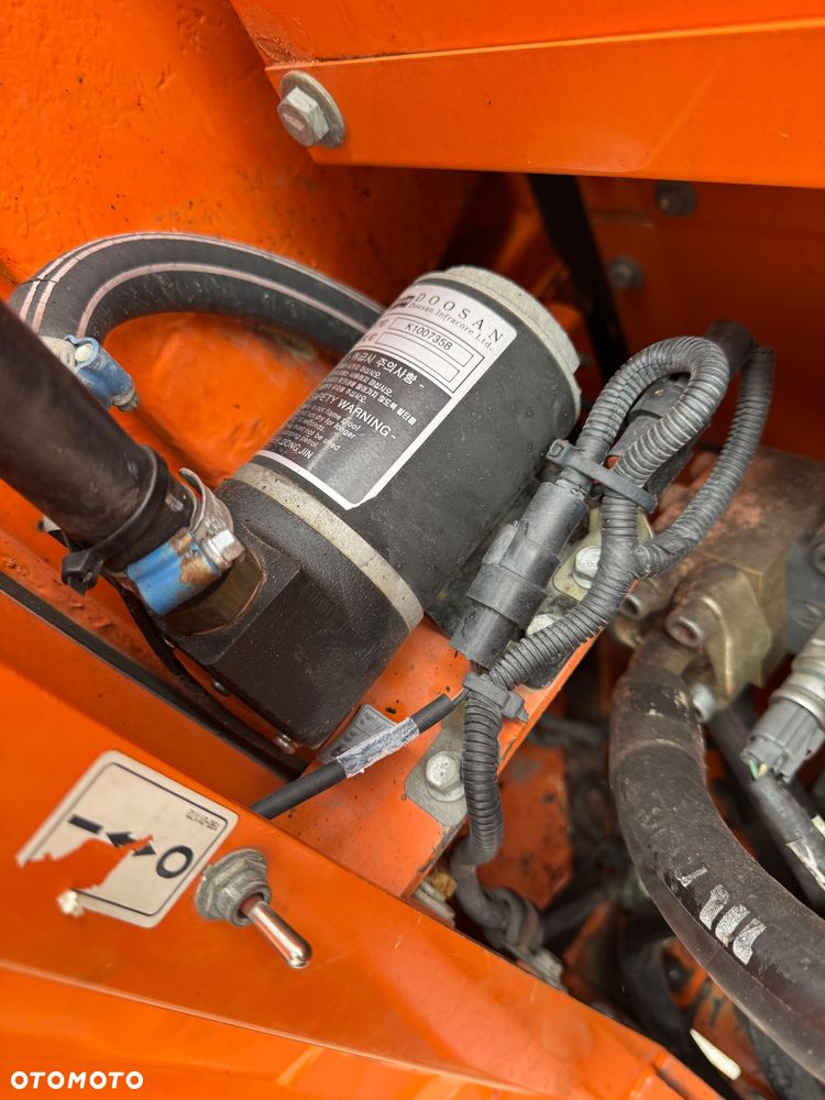 Doosan Dx 140 w - 25