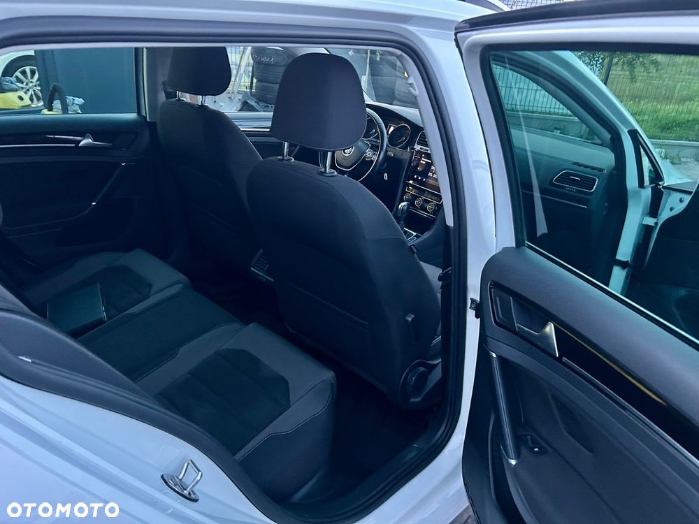 Volkswagen Golf 2.0 TDI BMT Highline DSG - 11
