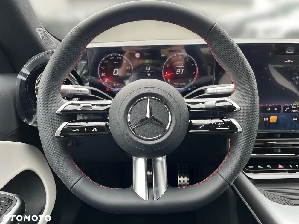 Mercedes-Benz CLA - 16