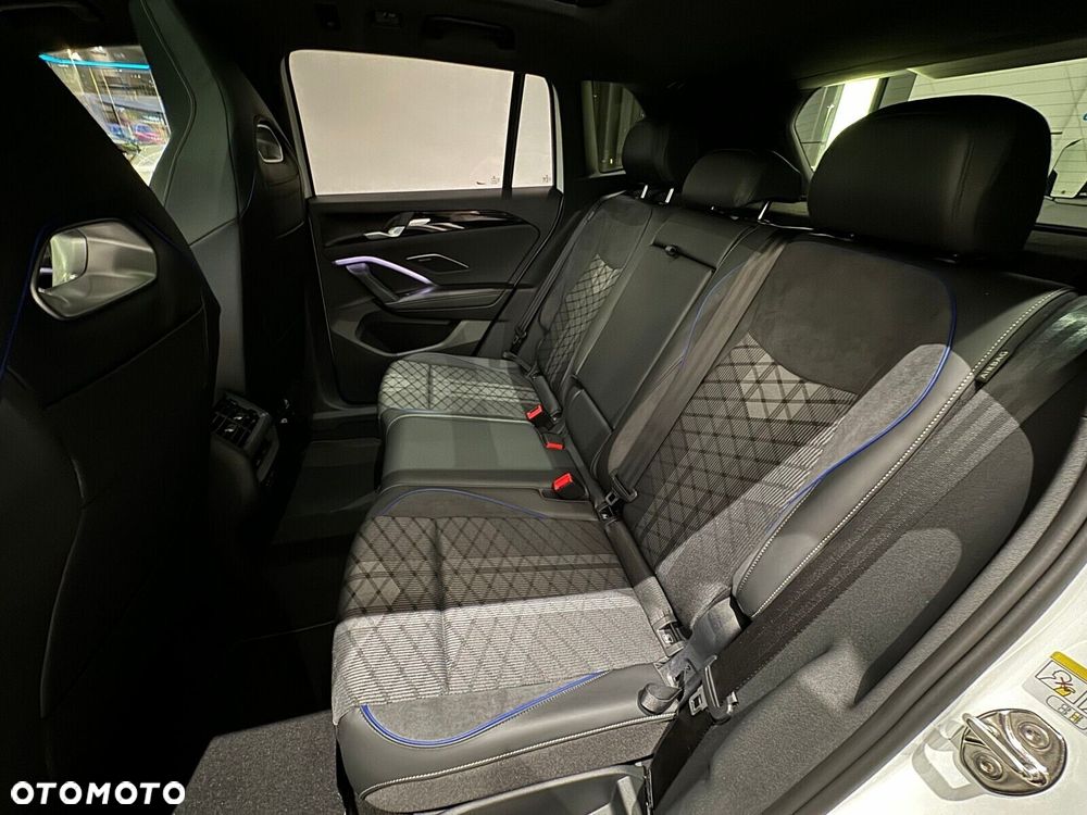Volkswagen Tiguan - 19