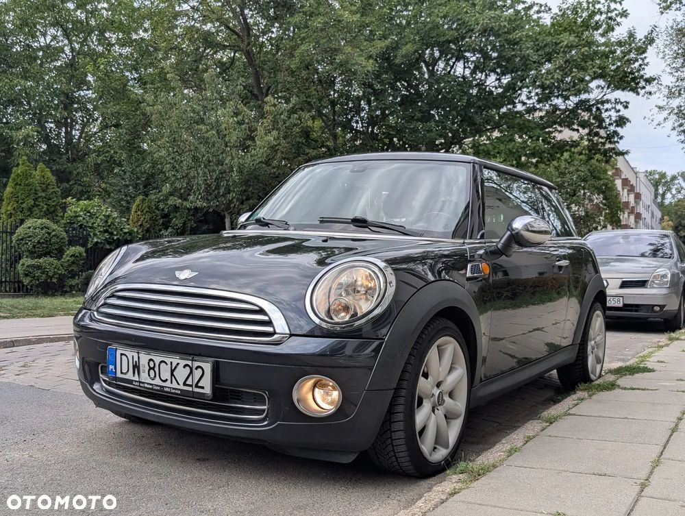 MINI Cooper - 1