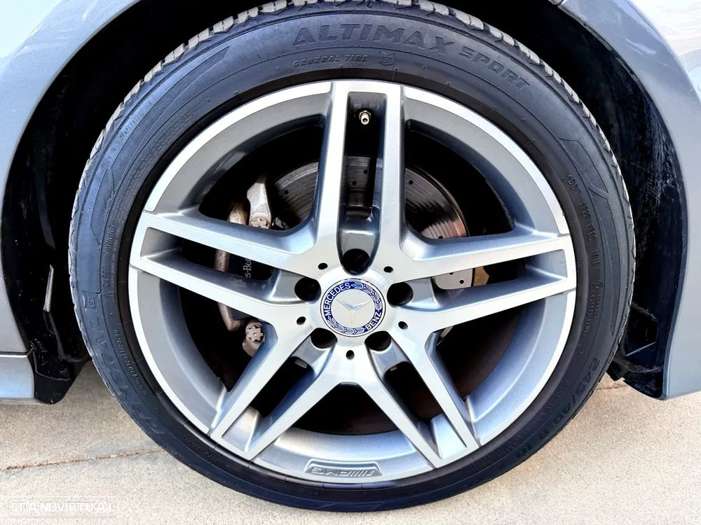 Mercedes-Benz E 250 BlueTEC Avantgarde Auto. - 47