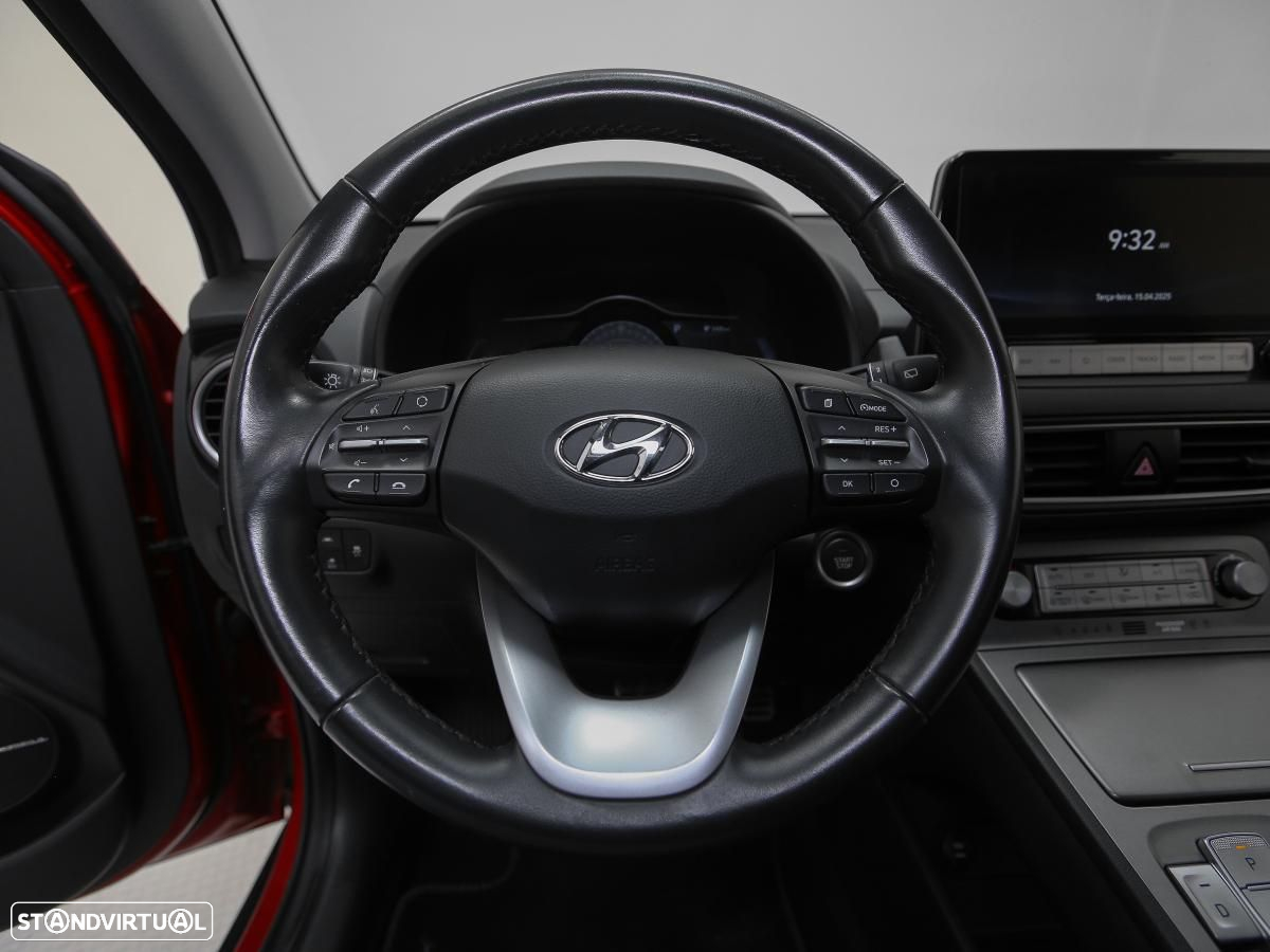 Hyundai Kauai EV 64 kWh Premium - 16