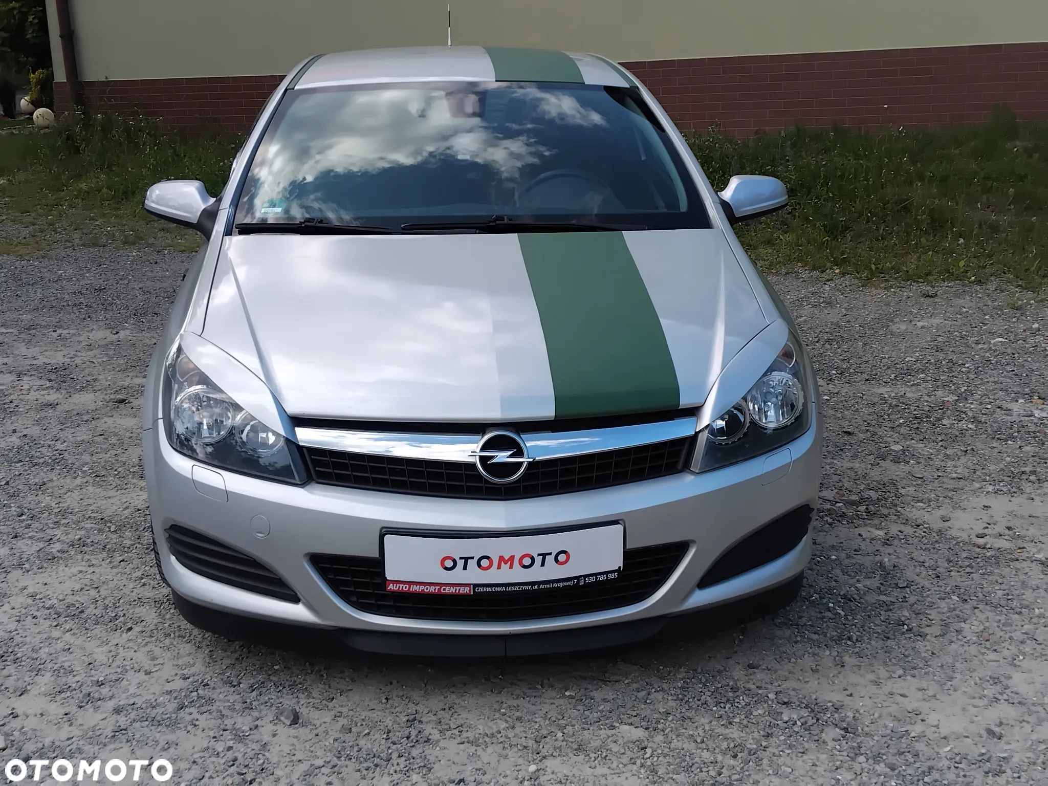 Opel Astra GTC 1.6 - 16
