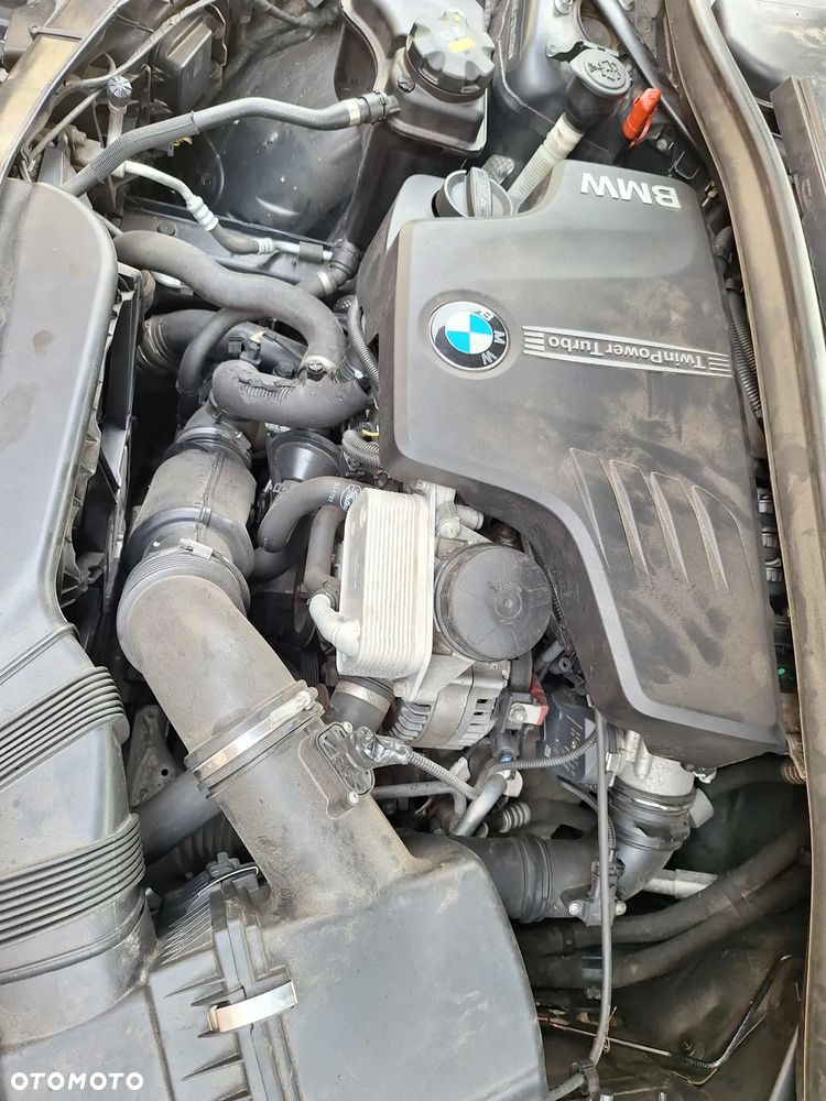 BMW X1 sDrive20i xLine - 17