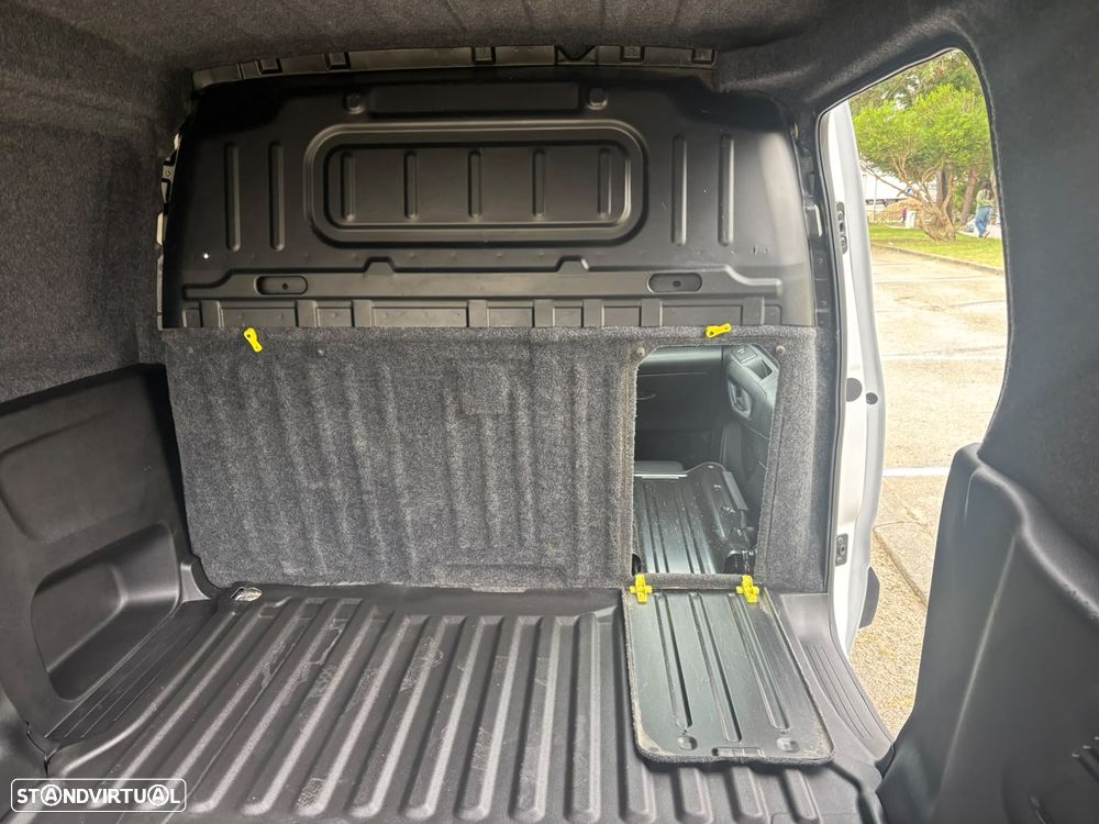 Peugeot Partner L2 1.5 BLUEHDI 102cv  - GPS - CÂMERA - IVA DEDUTÍVEL - 17