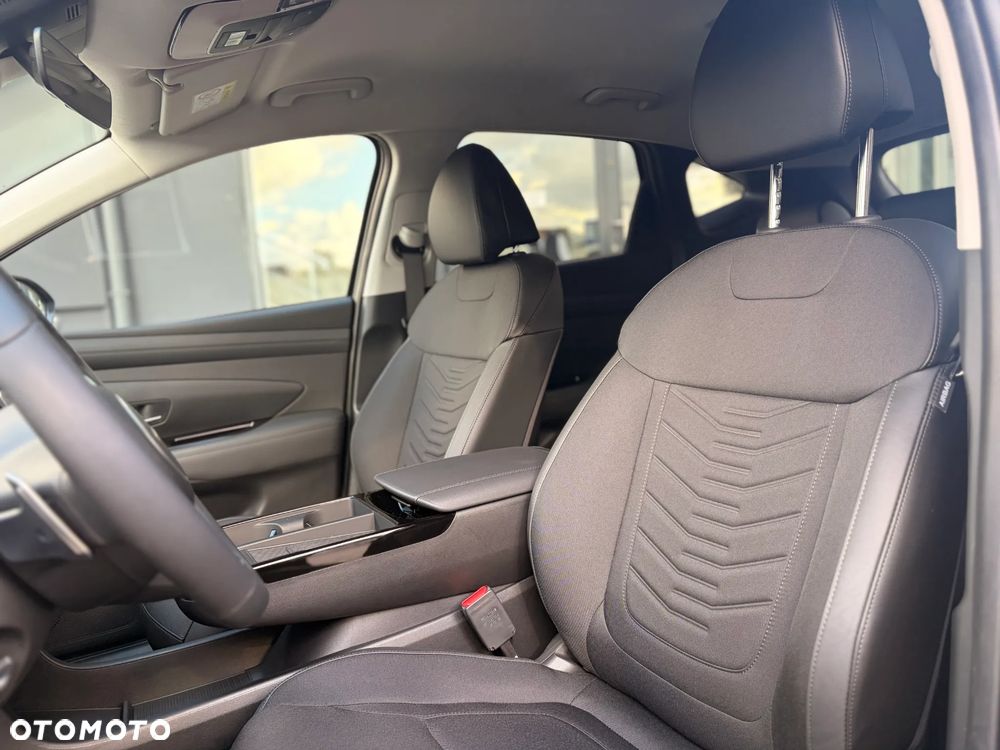 Hyundai Tucson 1.6 T-GDi Executive 2WD DCT - 17