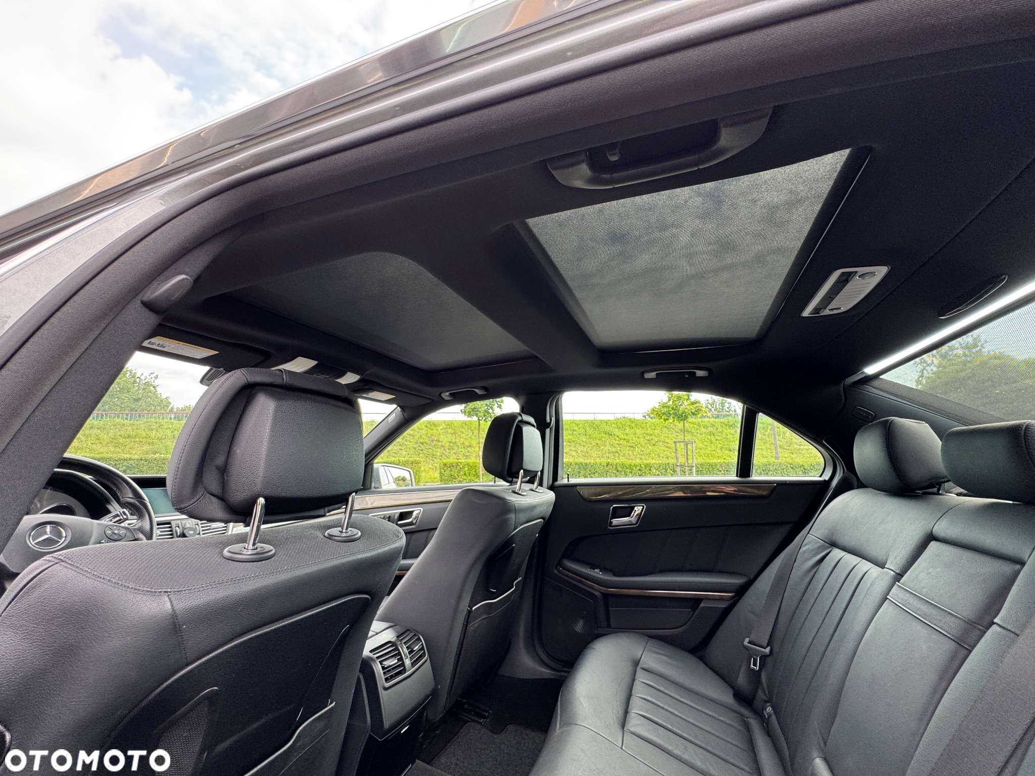 Mercedes-Benz Klasa E 500 7G-TRONIC Elegance - 14