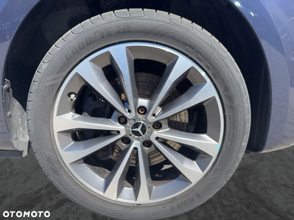 Mercedes-Benz Vito - 11