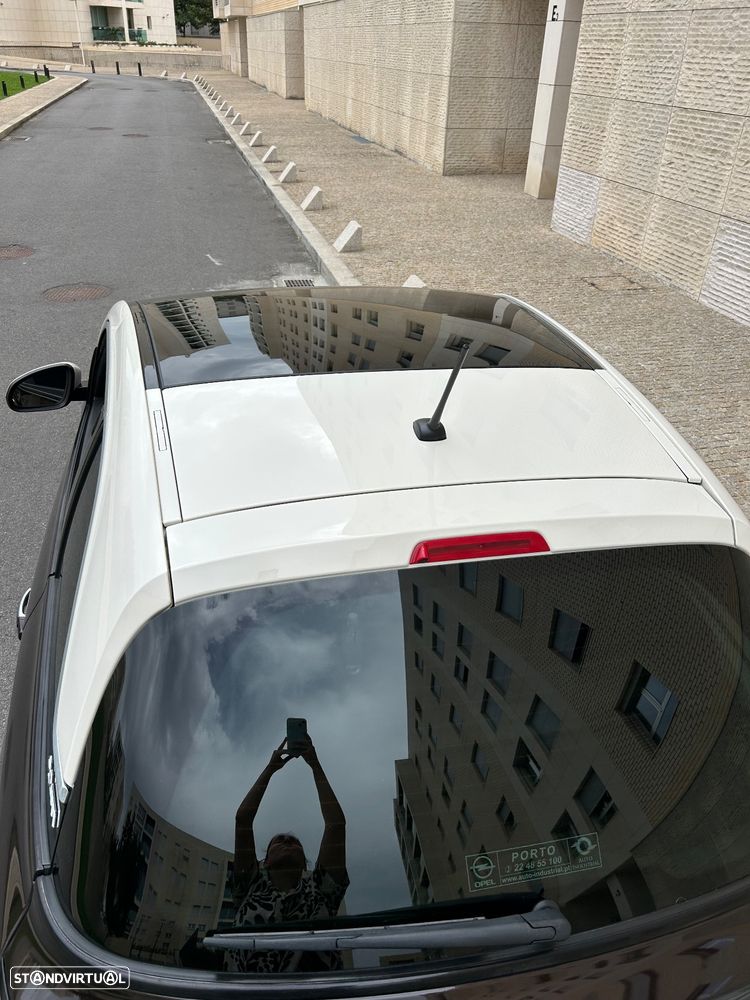 Opel Adam 1.2 Glam - 8