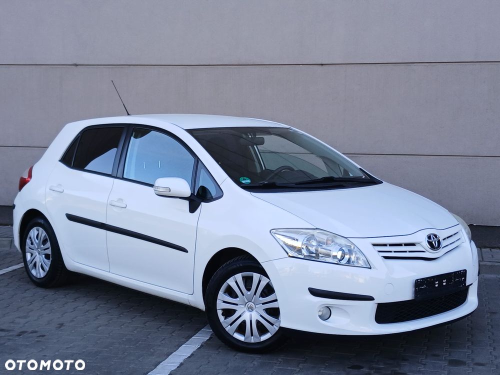 Toyota Auris 1.6 Life+ - 17