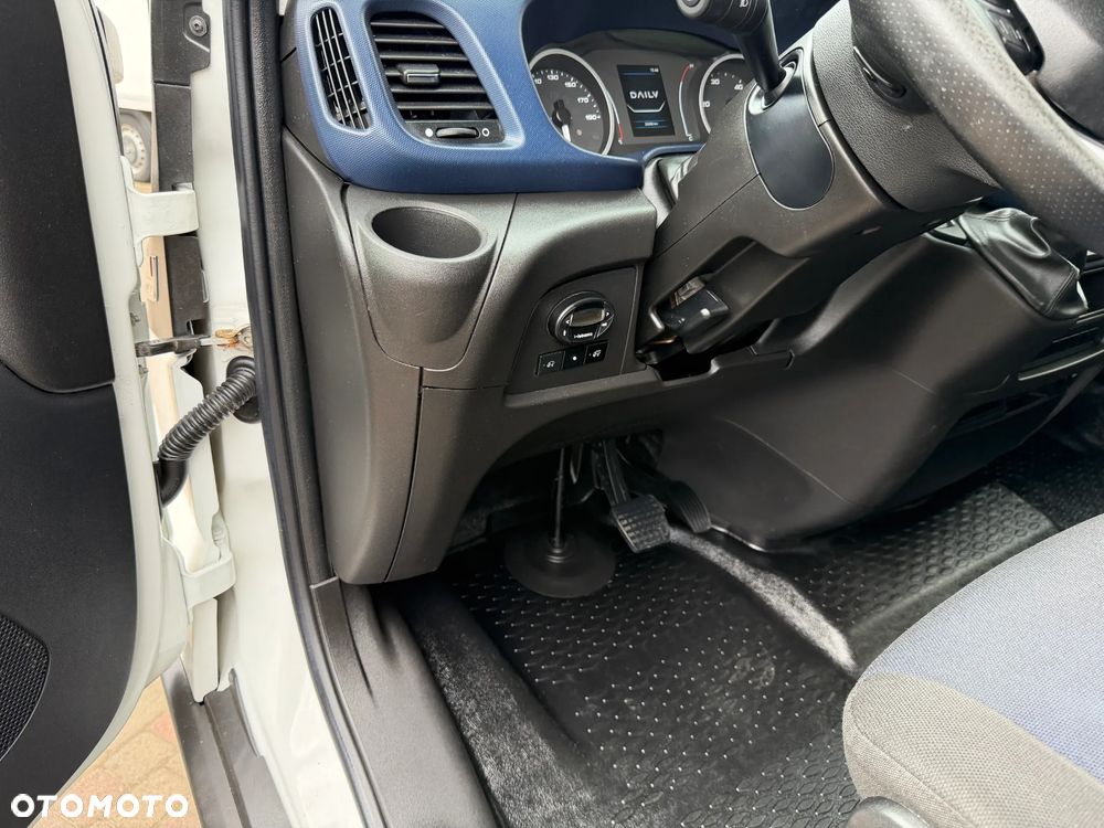 Iveco Daily 3,0 10 EP Izoterma Winda - 12