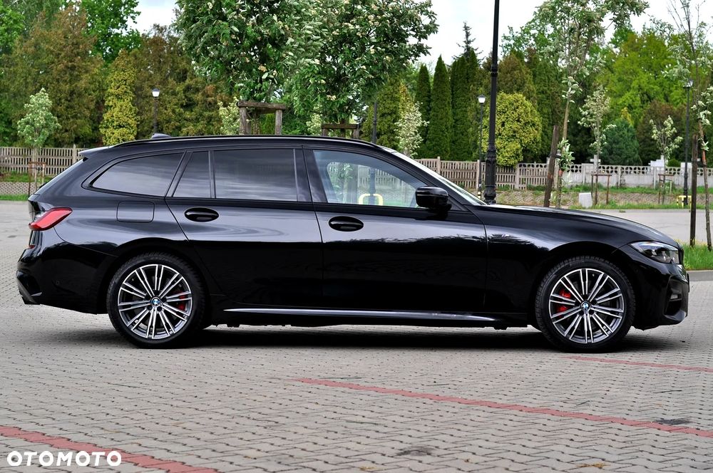 BMW Seria 3 330e M Sport sport - 15