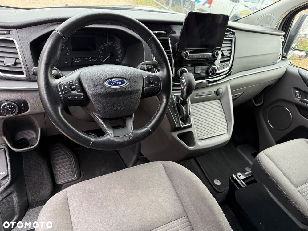 Ford Tourneo Custom 320 L1H1 VA Autm Titanium - 11