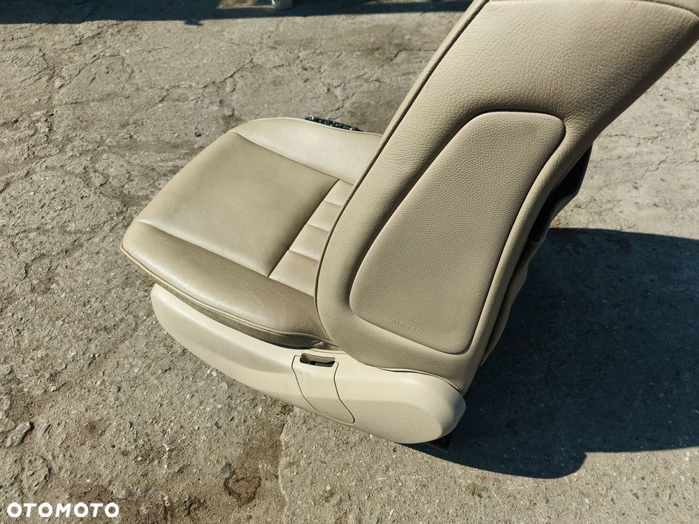 MERCEDES C KLASA W204 LIFT FOTEL LEWY PRZEDNI JASNA SKÓRA GRZANY POMPOWANY - 7