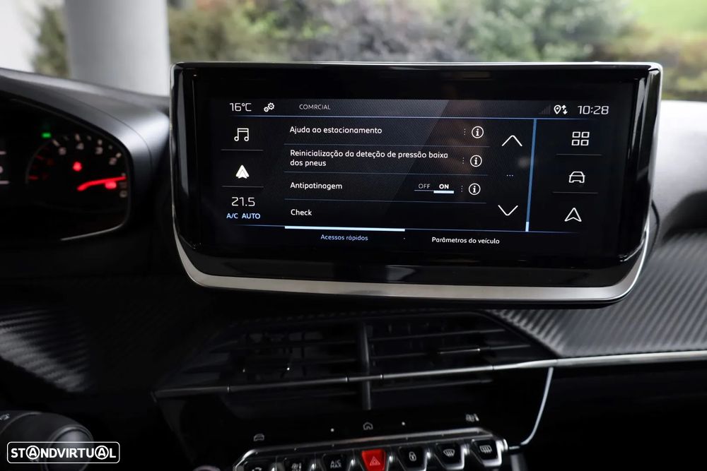 Peugeot 2008 1.2 PureTech Active - 29