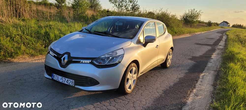 Renault Clio 1.2 16V Dynamique - 10