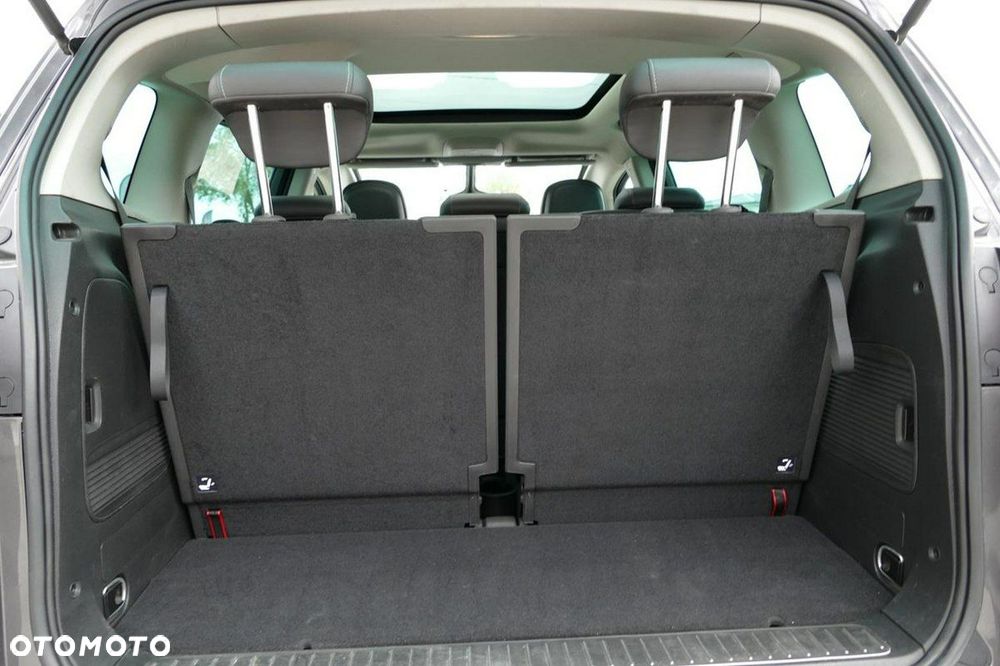 Opel Zafira - 37
