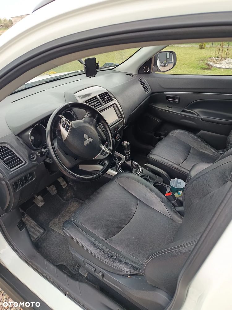 Mitsubishi ASX 1.8 DI-D 2WD Instyle - 11