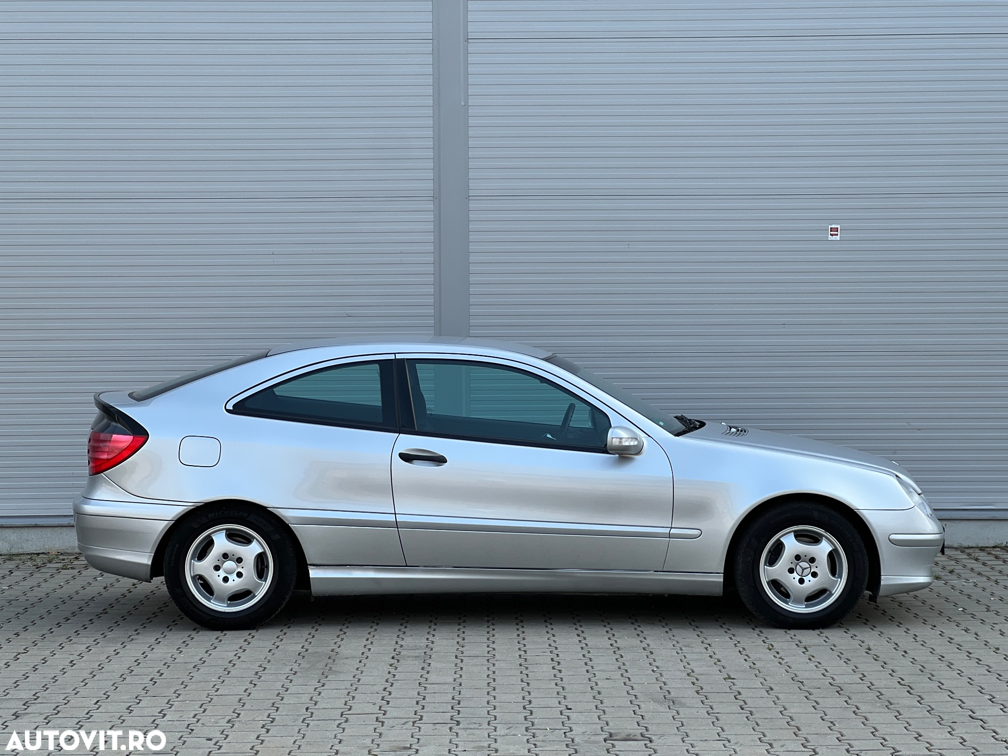 Mercedes-Benz C 180 Kompressor Sportcoupe Automatik - 5