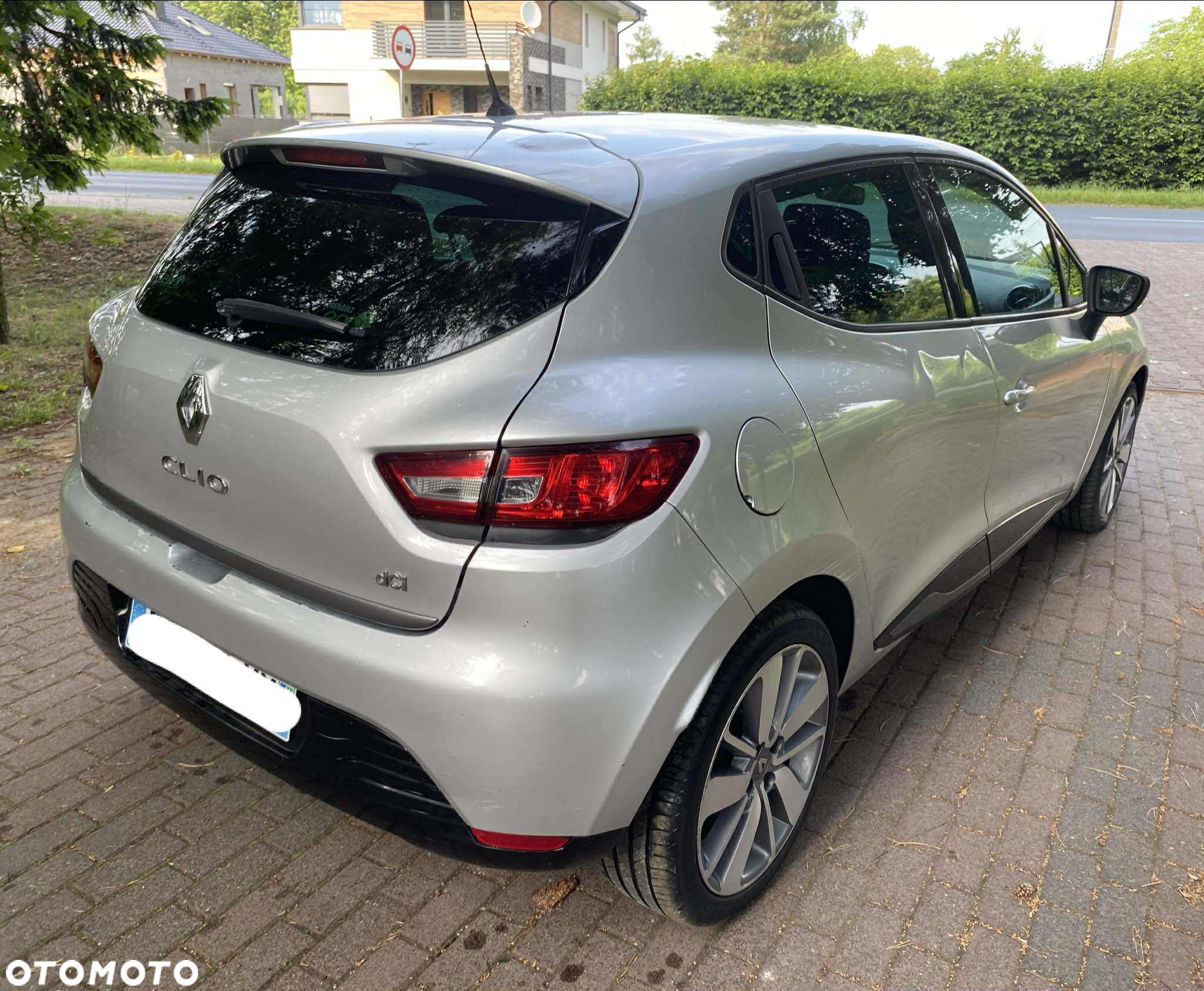 Renault Clio - 7