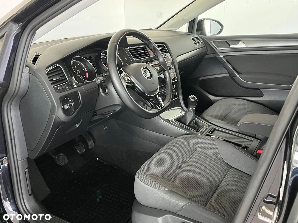 Volkswagen Golf VII 1.6 TDI BMT Comfortline - 15