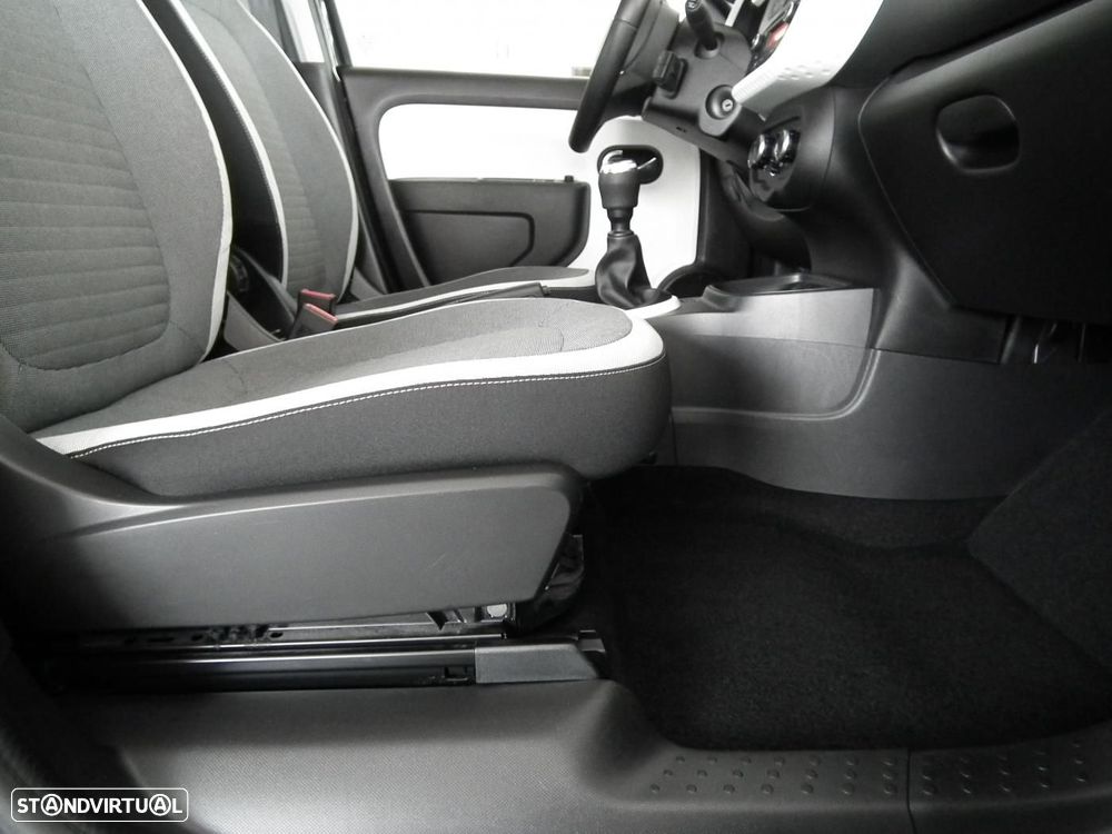 Renault Twingo 1.0 SCe Limited - 22
