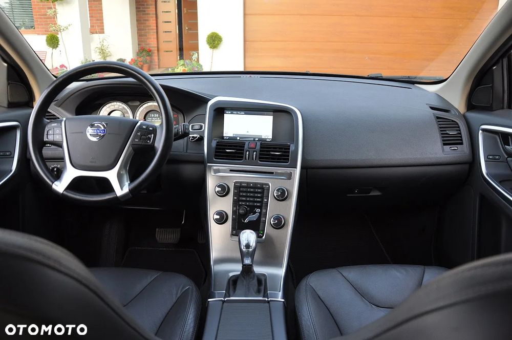 Volvo XC 60 - 22