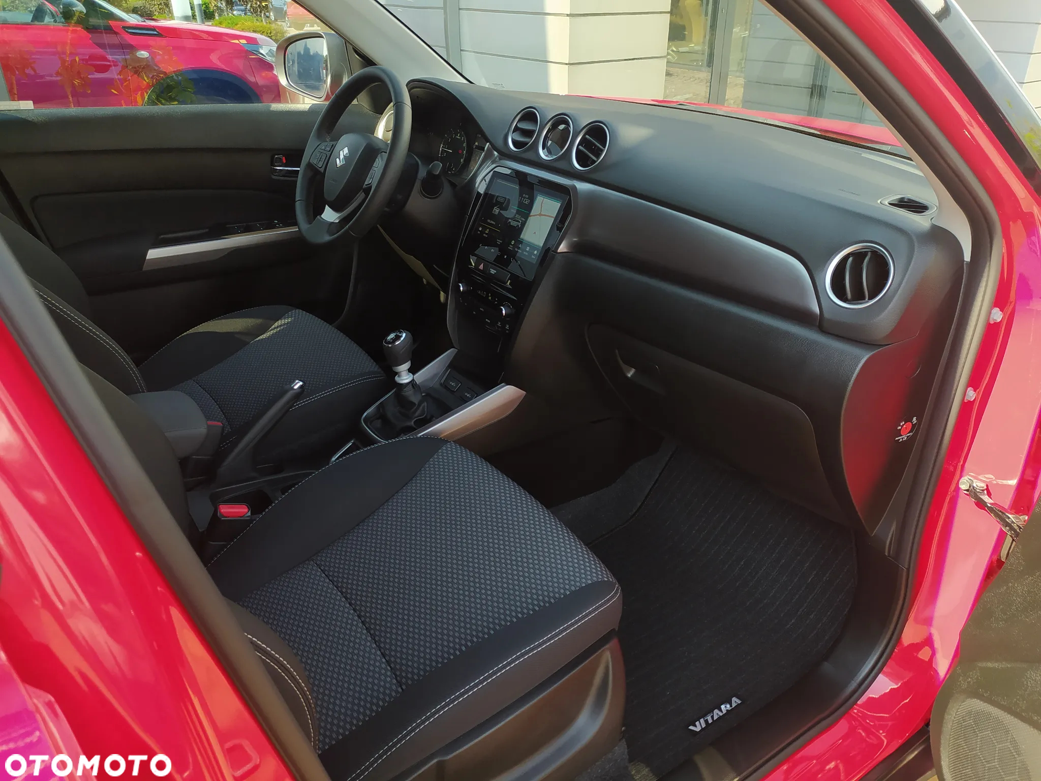 Suzuki Vitara 1.4 Boosterjet mHEV Premium Plus 2WD - 23