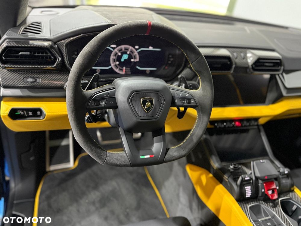 Lamborghini Urus - 28