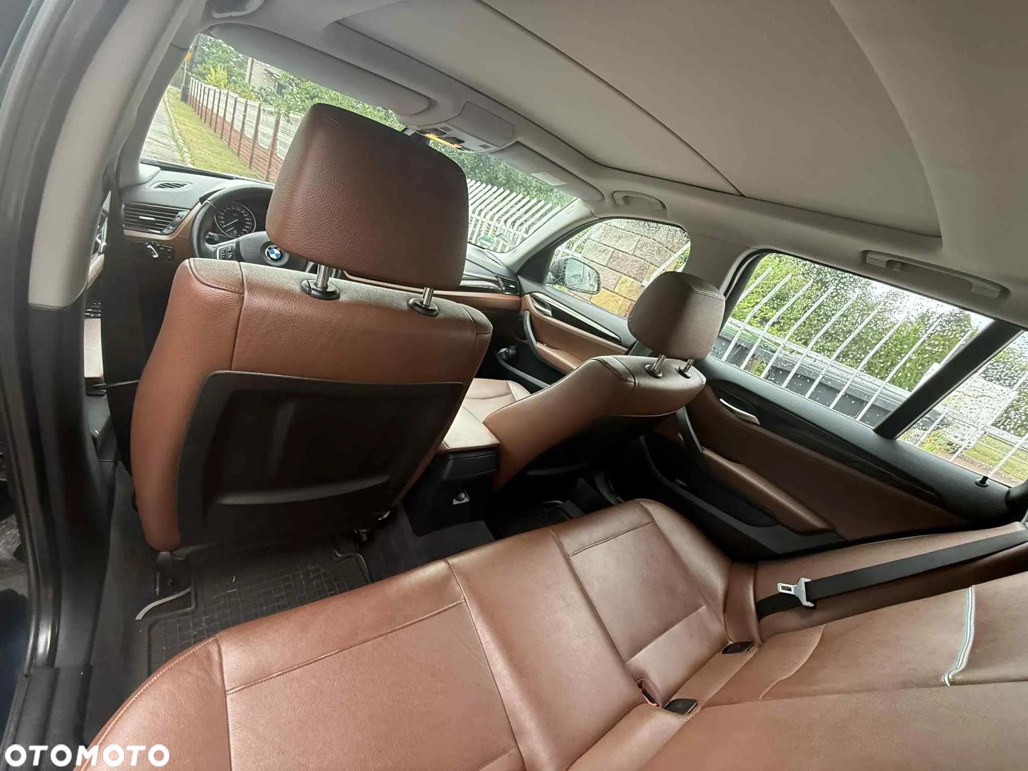BMW X1 xDrive18d - 11