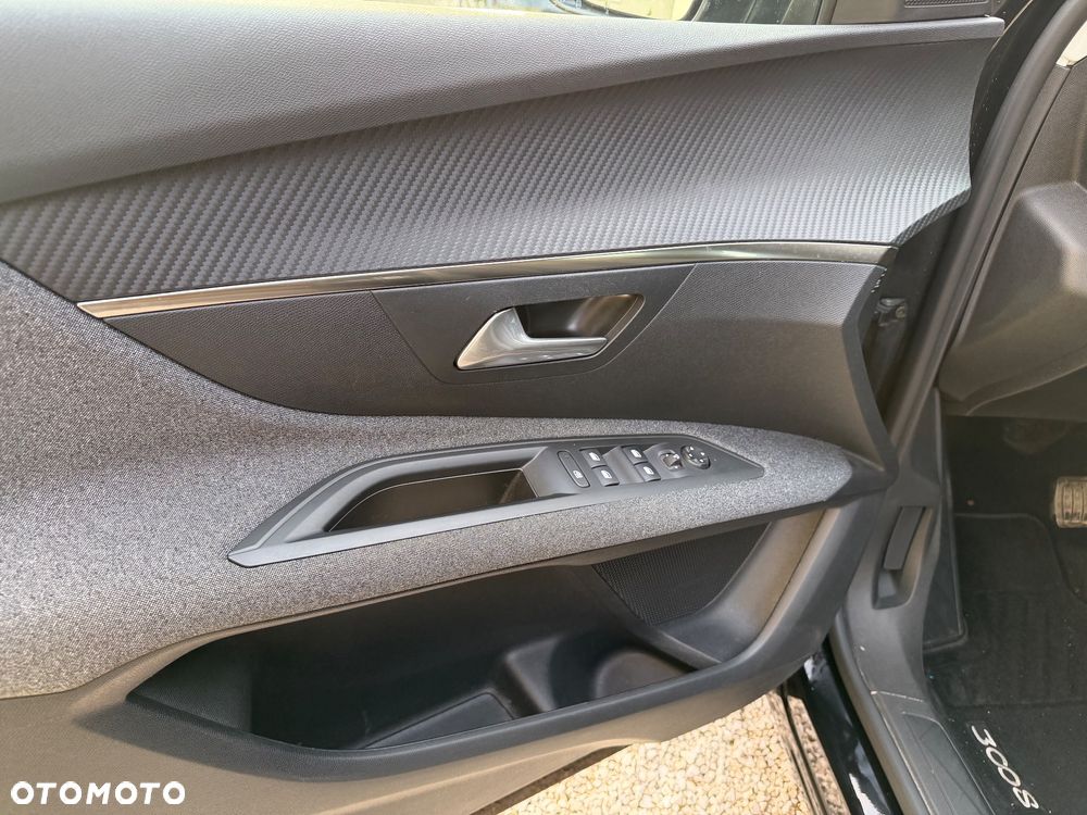 Peugeot 3008 1.5 BlueHDi Road Trip S&S EAT8 - 12