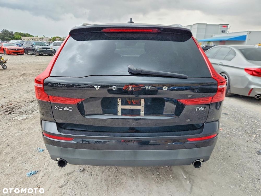 Volvo XC 60 T6 AWD Geartronic Momentum - 6