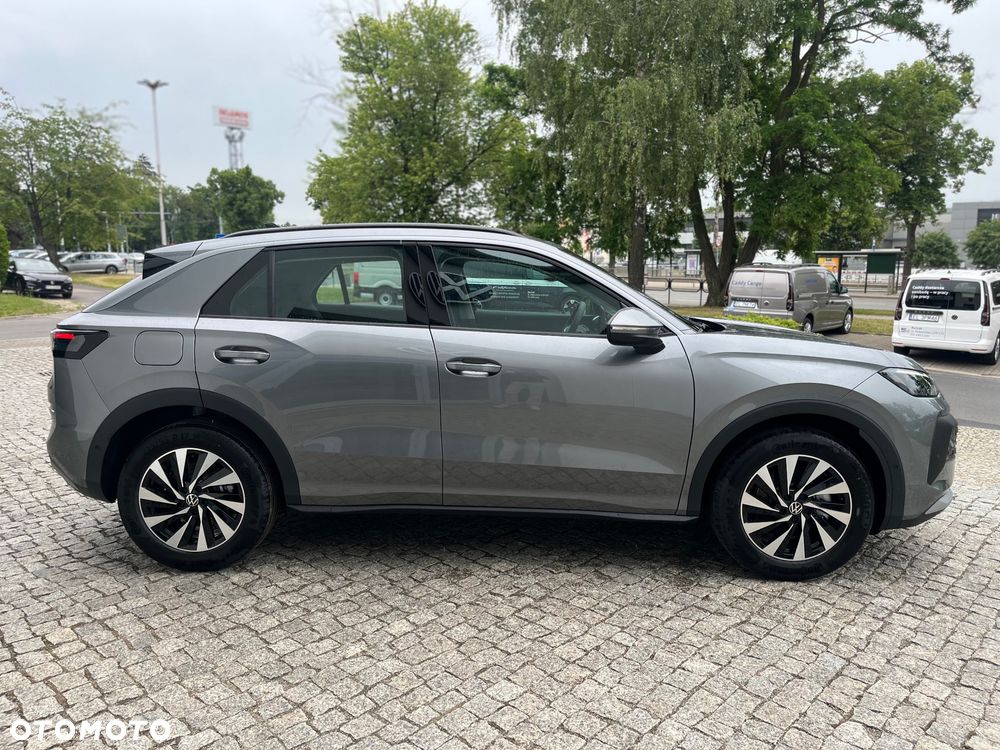 Volkswagen T-Roc 1.5 eTSI OPF DSG Life - 6