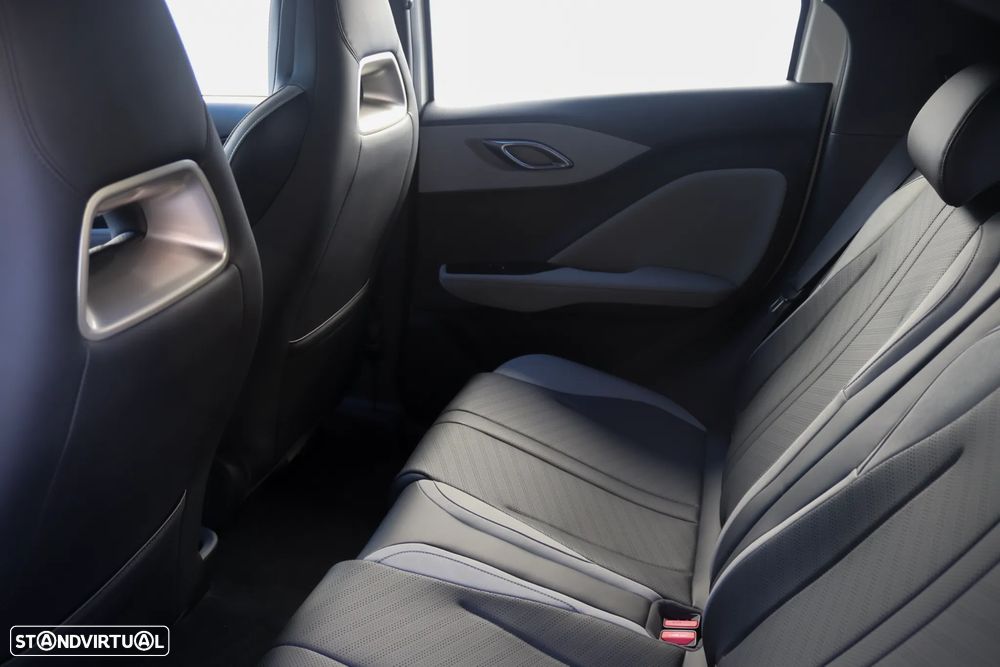 BYD Dolphin Surf 43.2 kWh Boost - 21