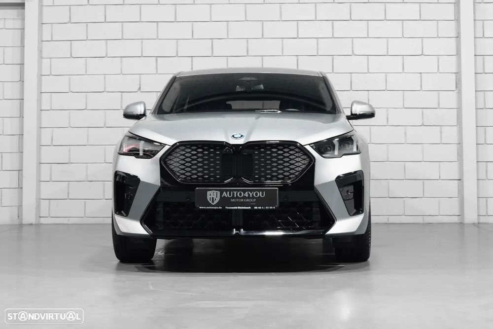 BMW iX2 xDrive30 Pack Desportivo M Pro - 3