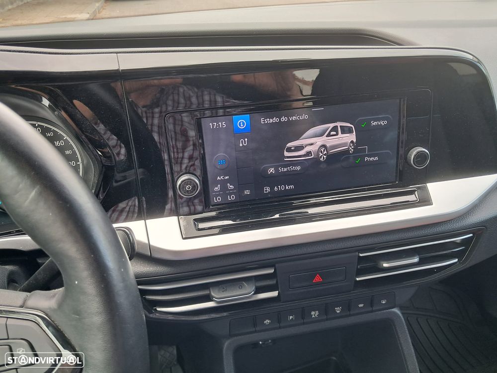 Ford Tourneo Connect Grand 1.5 EcoBoost Active - 3