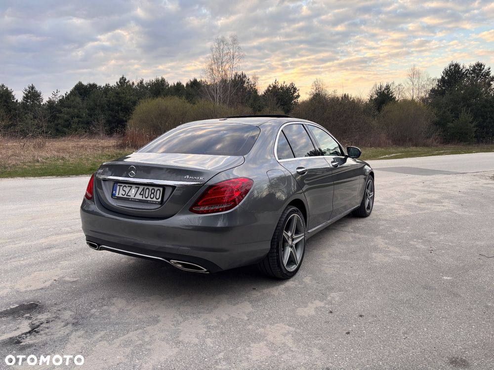 Mercedes-Benz Klasa C 300 9G-TRONIC - 3