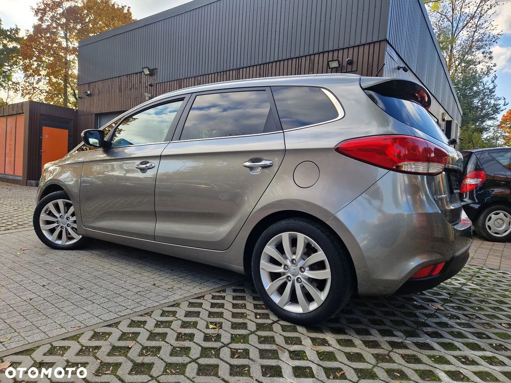 Kia Carens 1.7 CRDi S 7os EU6 - 4
