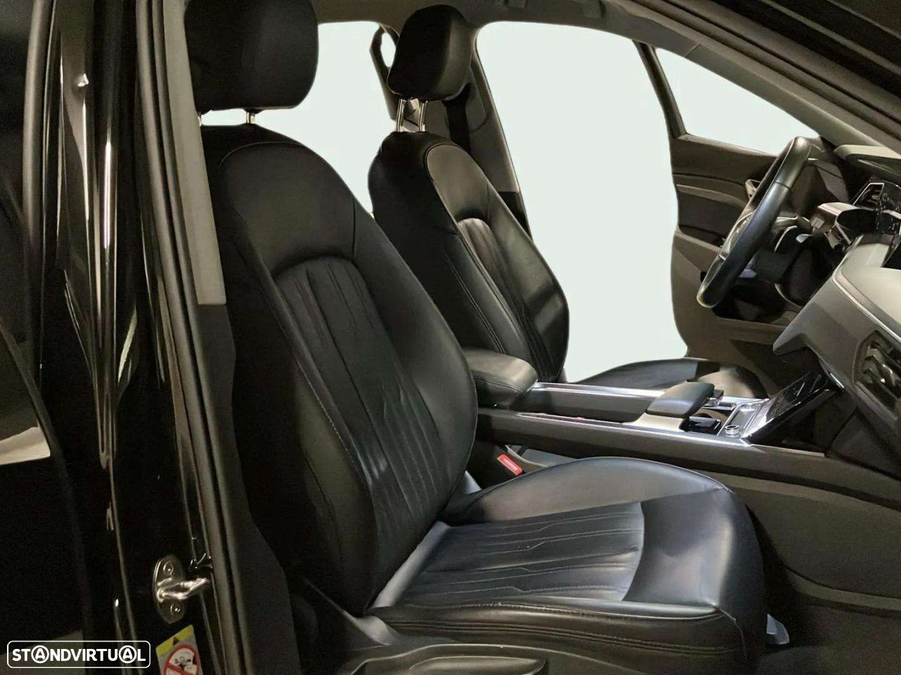 Audi e-tron 55 quattro - 13