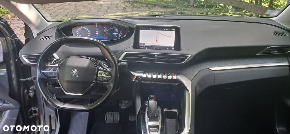 Peugeot 3008 1.2 PureTech Allure S&S EAT6 - 11