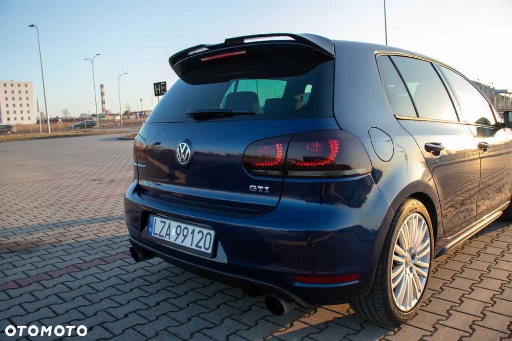 Volkswagen Golf 2.0 GTI - 10
